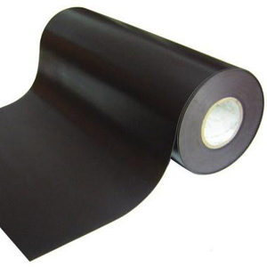 Flexible rubber coated magnet strip